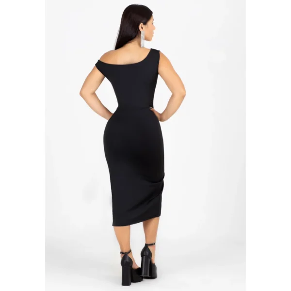 Vestido Midi Ombro a Ombro Tubinho com Fenda